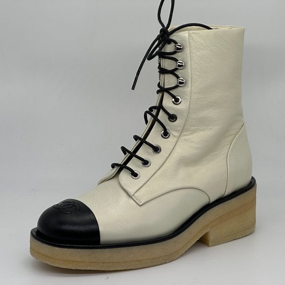 CHANEL 22A Grained Shimmer Leather Lace Up Combat Biker Hiking Ankle Boots - Picture 3 of 16